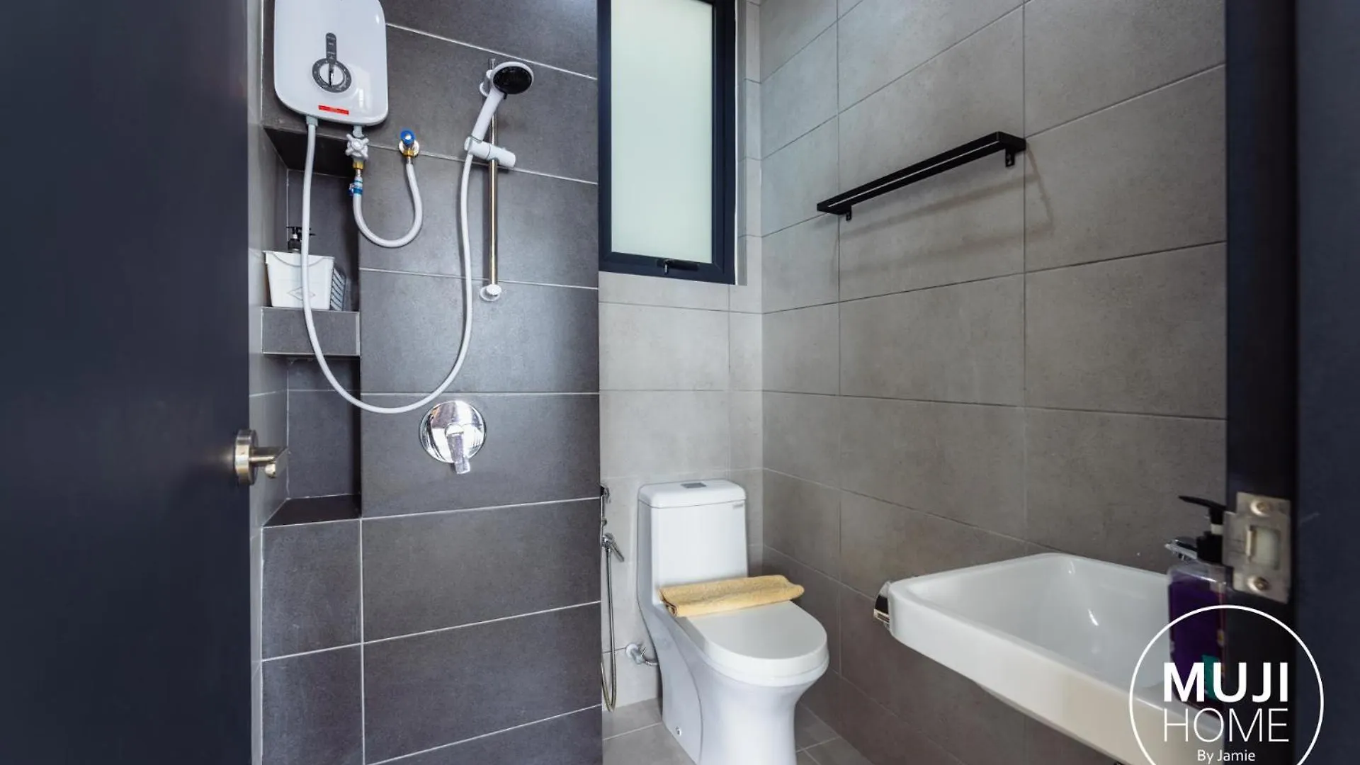 Muji X Rilakkuma Seaview 3Br Georgetown With Tv Box Apartment Jelutong Malaysia