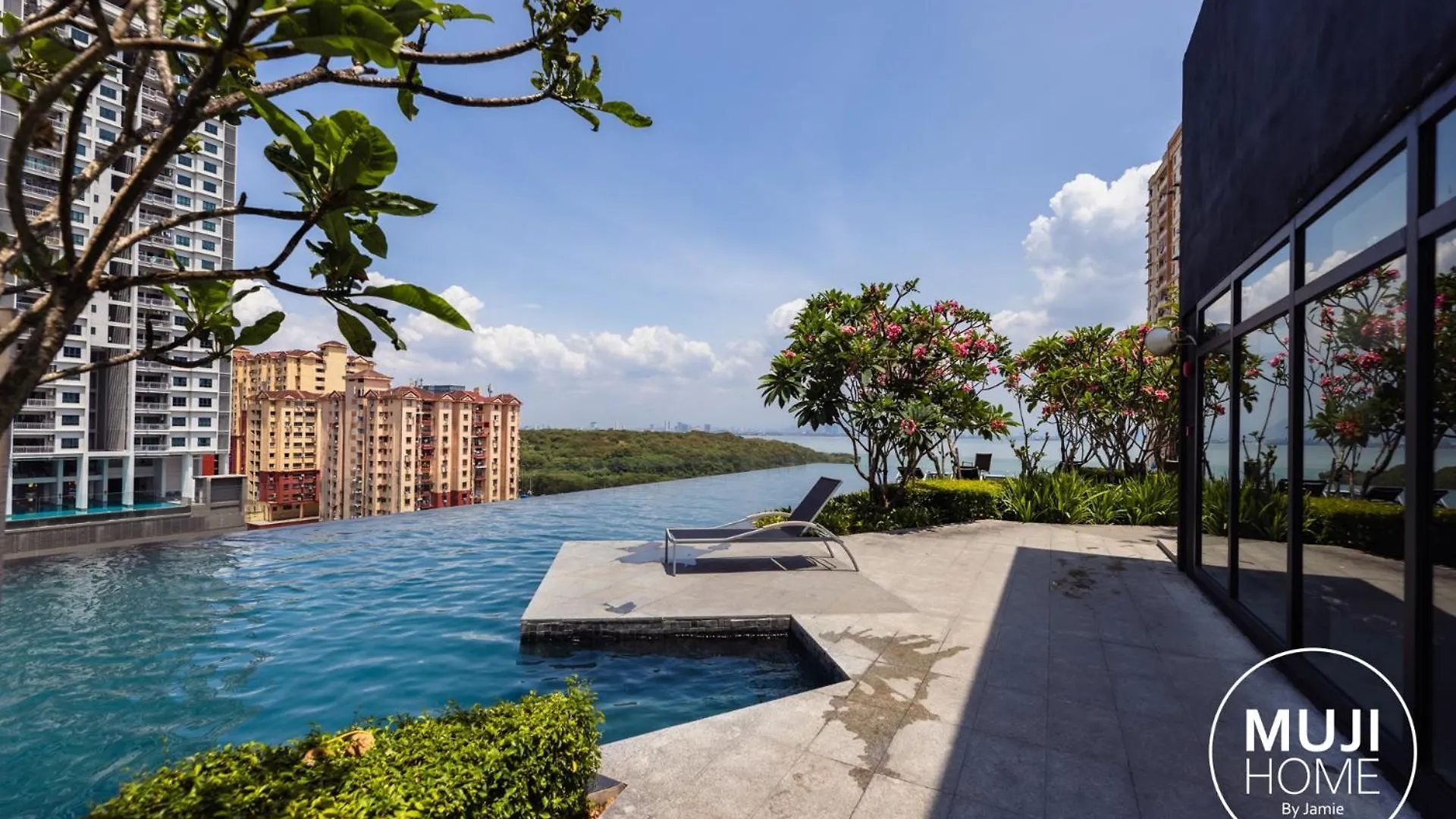 Muji X Rilakkuma Seaview 3Br Georgetown With Tv Box Apartment Jelutong